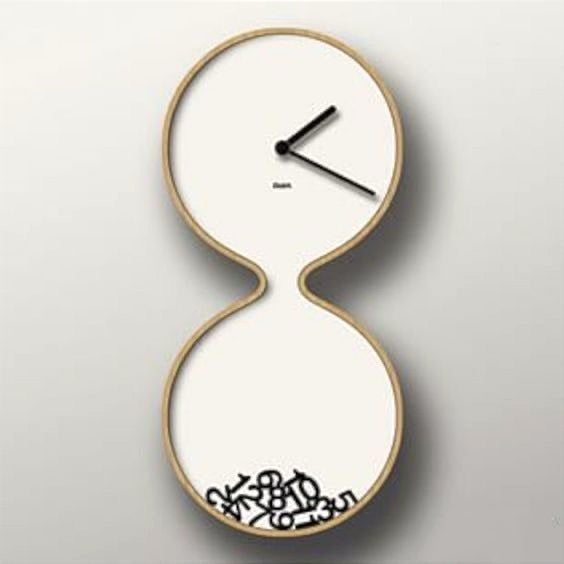 Wall Clock Unique Design